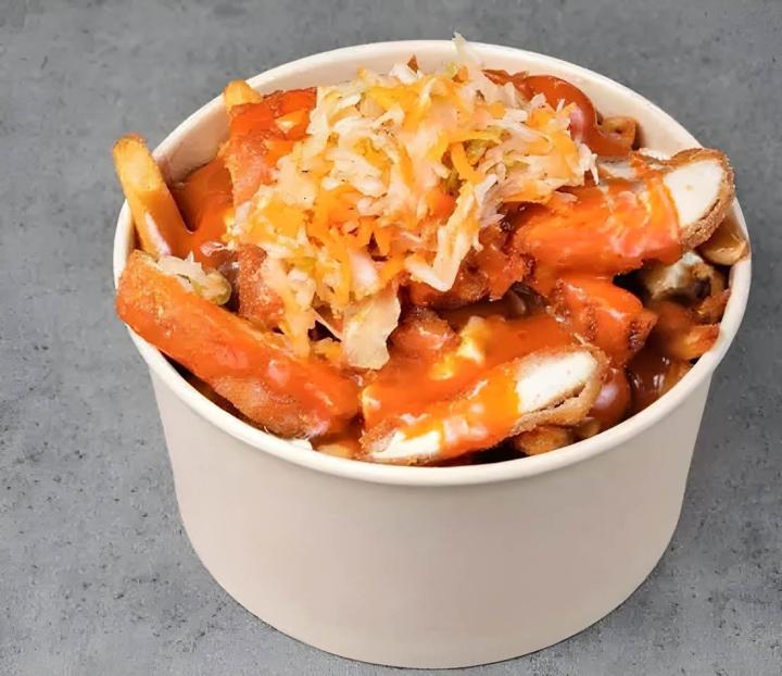 Fried Chicken Poutine Saint-Jean-sur-Richelieu